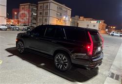 كاديلاك اسكاليد